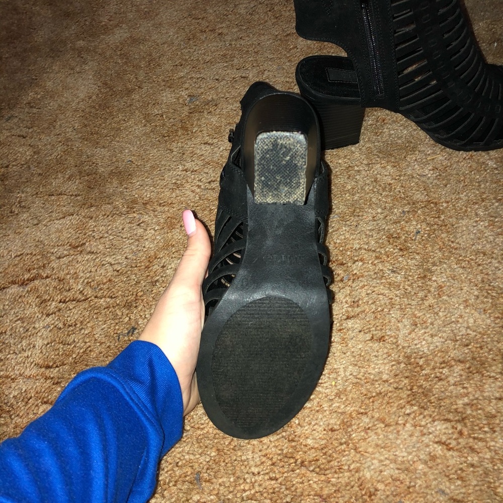 open toe heels! - Picture 4 of 6